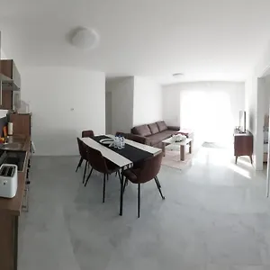 Apartment Ferienwohnung Ela, Füssen